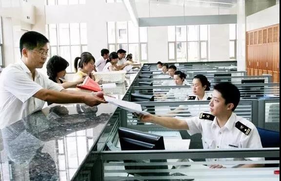 海關(guān)總署:進(jìn)出口貨物8月起將整合申報